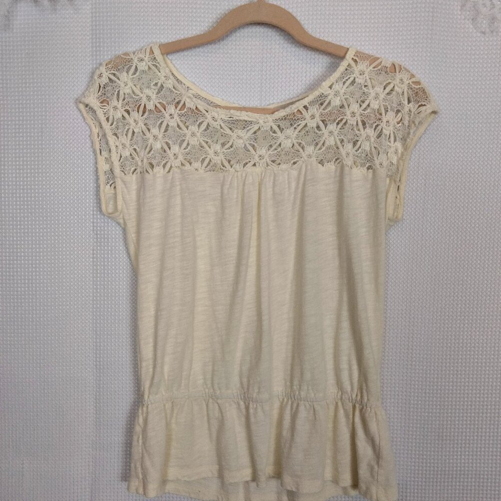 LOFT Top cream crochet collar size S